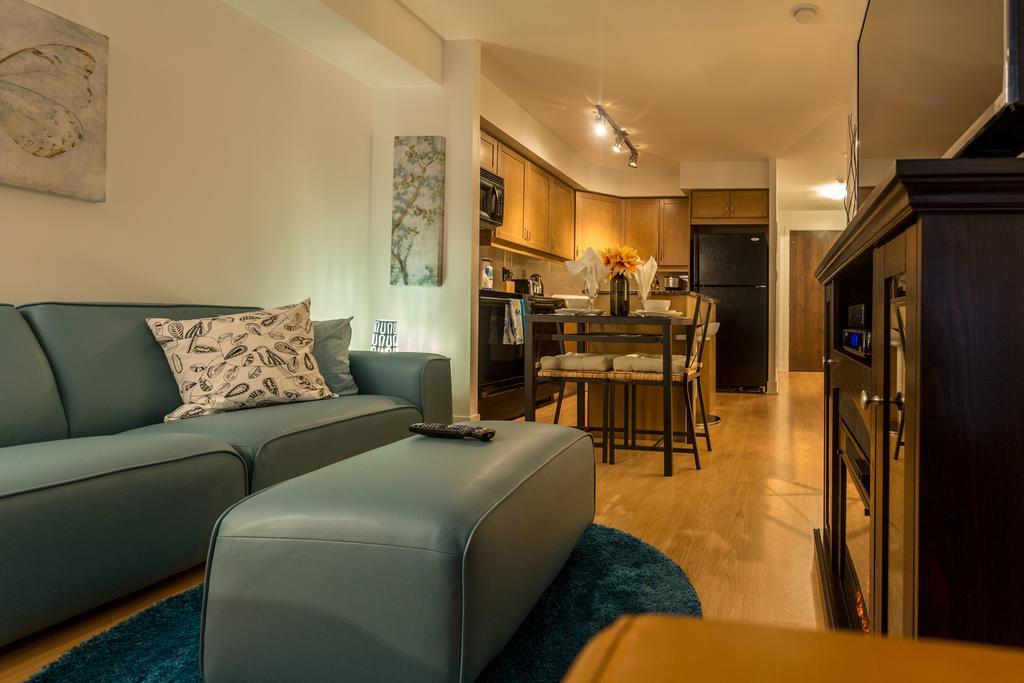 Red Maple Suites - Blue Jays Way Toronto Kamer foto