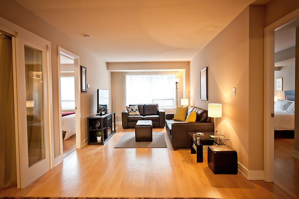 Red Maple Suites - Blue Jays Way Toronto Buitenkant foto